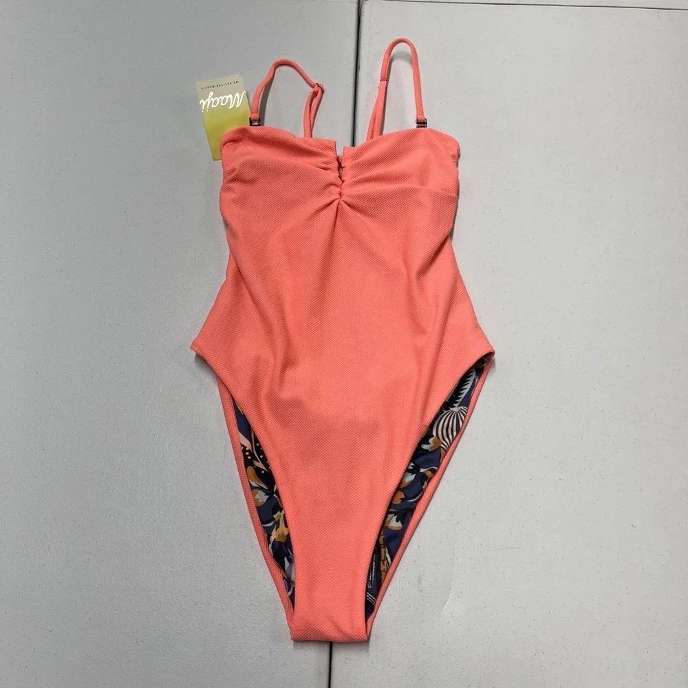 Maaji Swimsuit Reversible One Piece Pink Textured Blue Coral Ocean Print L Beach